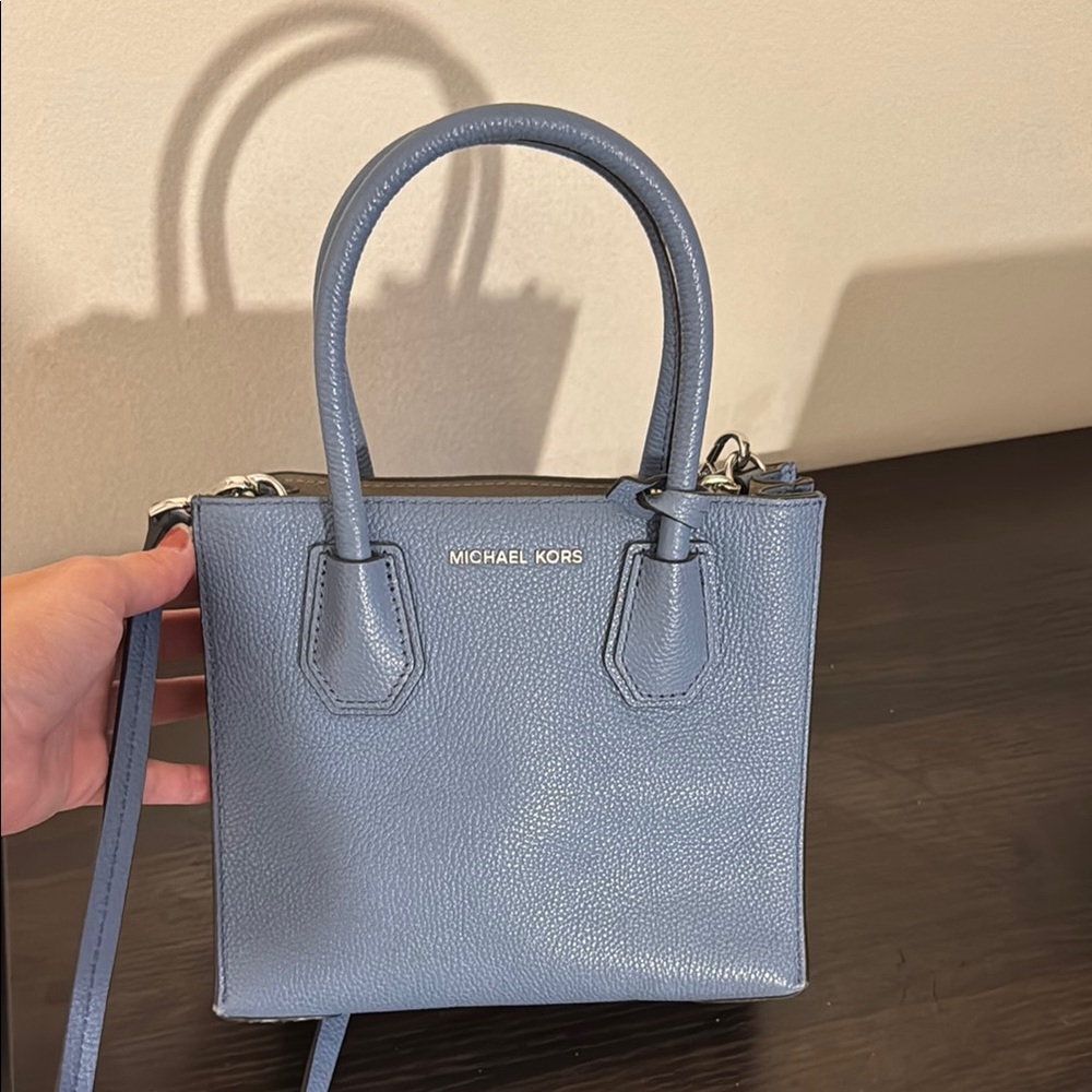 Michael Kors Blue Mini Bag with Structured Design and Cross-Body Strap